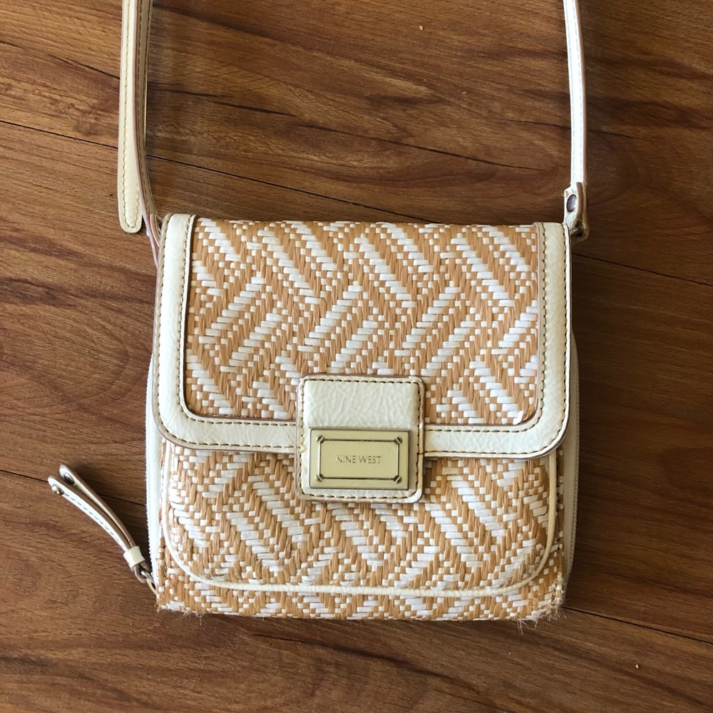 Nine West woven Cross body bag